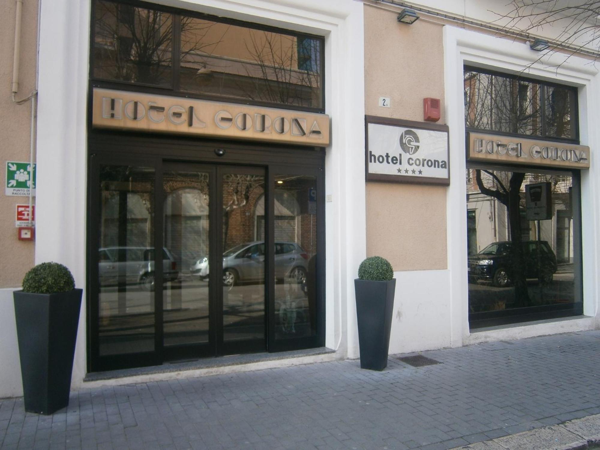 Hotel Corona Termoli Exterior foto