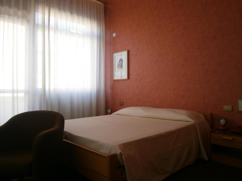 Hotel Corona Termoli Quarto foto