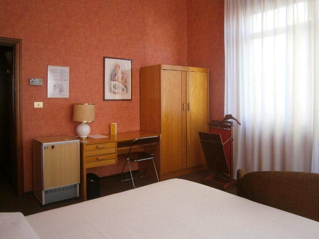 Hotel Corona Termoli Quarto foto