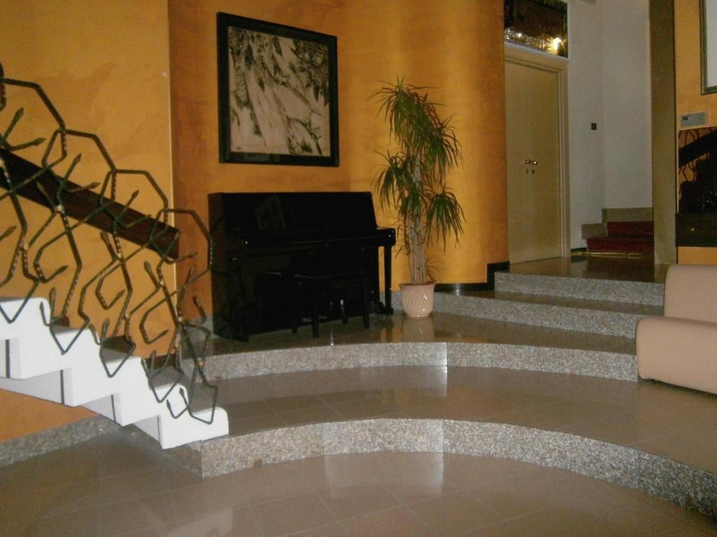 Hotel Corona Termoli Exterior foto